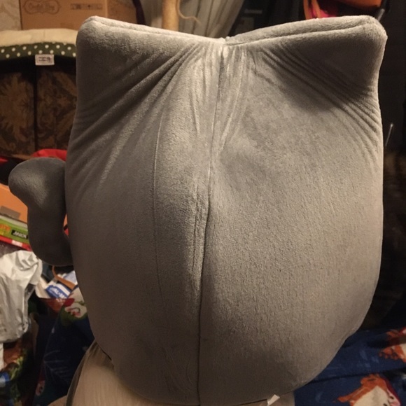 “Cat”Themed Cat bed Brand new in bag Grey with cat face and Tail size Medium - Picture 2 of 7